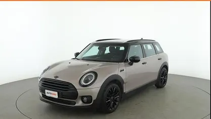 Oro Usata 2023 Mini Cooper Clubman Essential Station wagon | 23.799 € (Buon prezzo)