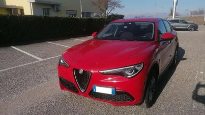 Usata Alfa Romeo Stelvio Business 190 CV (139 kW) 2019 SUV