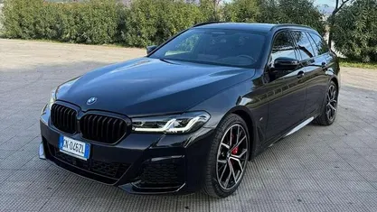 Nero Usata 2023 BMW 520 M Sport Station wagon | 38.500 € (Super prezzo)