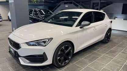 Usata Cupra Leon 150 CV (110 kW) 2023 Berlina