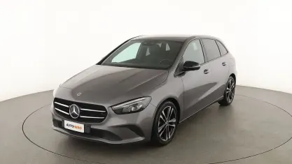 Usata Mercedes B180 Progressive 116 CV (85 kW) 2020 Grigio Utilitaria