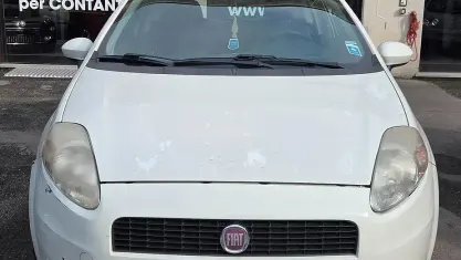 Usata Fiat Grande Punto 77 CV (56 kW) 2011 Bianco Utilitaria
