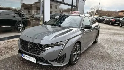 Usata Peugeot 308 GT 131 CV (96 kW) 2024 Grigio Station wagon