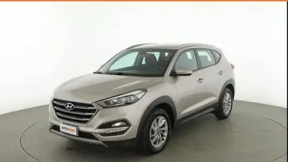 Usata Hyundai Tucson Comfort 116 CV (85 kW) 2017 Grigio SUV