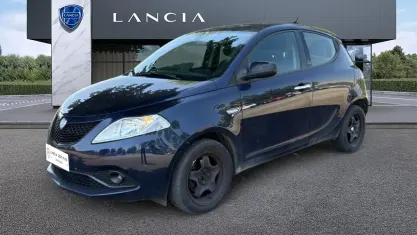 Usata Lancia Ypsilon S 69 CV (50 kW) 2020 Blu Utilitaria