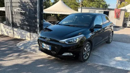 Usata Hyundai i20 Style 90 CV (66 kW) 2015 Nero Berlina