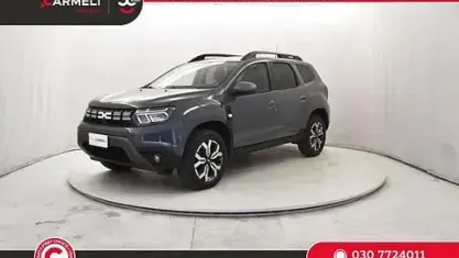 Usata Dacia Duster Journey 101 CV (74 kW) 2023 Grigio SUV