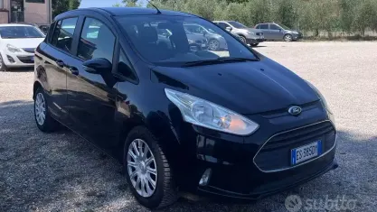 Usata Ford B-MAX 75 CV (55 kW) 2014 Nero Monovolume