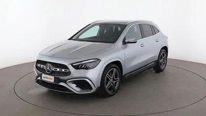 Usata Mercedes GLA180 AMG Line Premium 116 CV (85 kW) 2024 Argento SUV