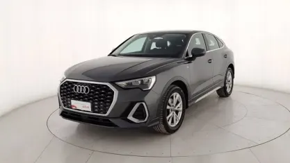 Usata Audi Q3 Sportback S-Line 150 CV (110 kW) 2020 Grigio metallizzato SUV