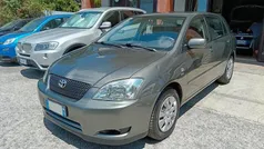 Grigio Usata 2002 Toyota Corolla Tre volumi | 3200 € (Buon prezzo)