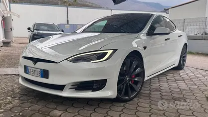 Usata Tesla Model S 157 kW (214 CV) 2018 Utilitaria