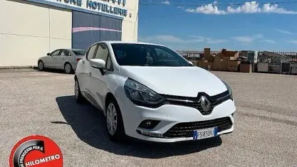 Usata Renault Clio IV Business 75 CV (55 kW) 2018 Bianco Berlina