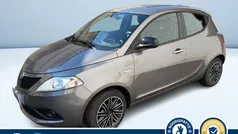 Grigio scuro metallizzato Usata 2018 Lancia Ypsilon Gold Due volumi | 9900 € (Buon prezzo)