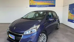 Usata 2016 Peugeot 208 Allure Due volumi | 9190 € (Buon prezzo)