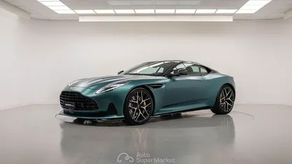 Usata 2024 Aston Martin DB12 Coupé | 224.890 €