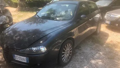 Usata Alfa Romeo 147 119 CV (87 kW) 2008 Grigio Utilitaria