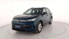 Blu metallizzato Usata 2024 VW Tiguan Life SUV | 34.900 € (Buon prezzo)