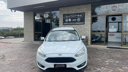 Usata Ford Focus Titanium 95 CV (69 kW) 2017 Bianco Station wagon