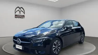 Usata Mercedes A180 Advanced 116 CV (85 kW) 2025 Nero / black Berlina