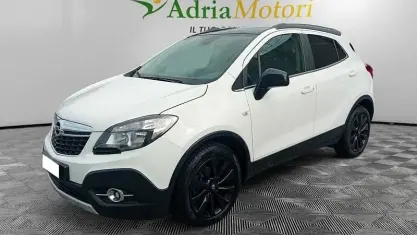 Usata Opel Mokka Cosmo 136 CV (100 kW) 2015 Bianco SUV