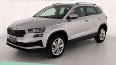 Argento brillante metallizzato Usata 2022 Skoda Karoq Executive SUV | 19.900 € (Buon prezzo)