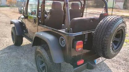 Usata Jeep Wrangler Sport 177 CV (130 kW) 2000 SUV