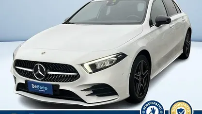 Bianco pastello Usata 2022 Mercedes A250 Premium Tre volumi | 27.400 € (Buon prezzo)