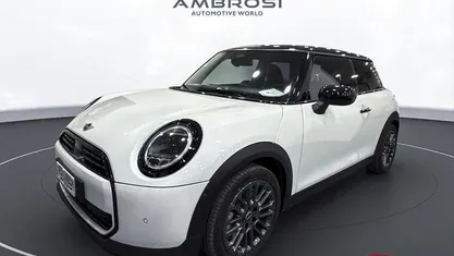 Usata Mini Cooper Classic 114 kW (156 CV) 2025 Utilitaria