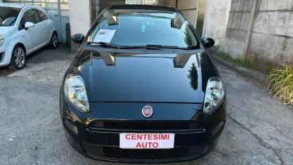 Usata Fiat Punto Lounge 85 CV (62 kW) 2013 Nero Utilitaria