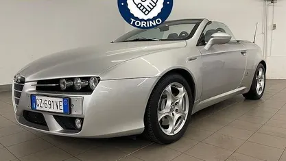 Usata Alfa Romeo Spider Exclusive 260 CV (191 kW) 2007 Grigio Cabrio