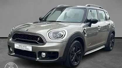 Usata Mini Cooper Countryman Hype 224 CV (164 kW) 2017 Argento SUV