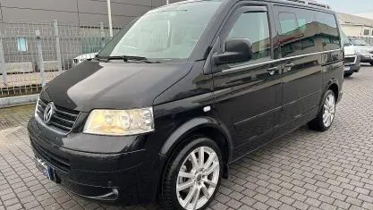 Begagnad VW Multivan 177 HK (130 kW) 2007 Svart Minibuss