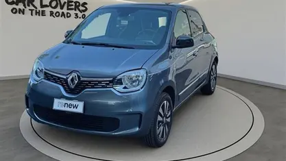 Usata Renault Twingo Techno 60 kW (82 CV) 2023 Kpe cosmic grey Utilitaria