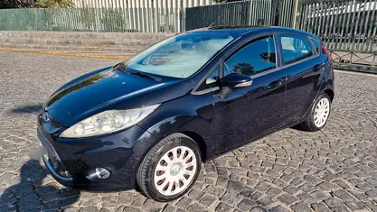 Usata Ford Fiesta Titanium 95 CV (69 kW) 2010 Nero Utilitaria