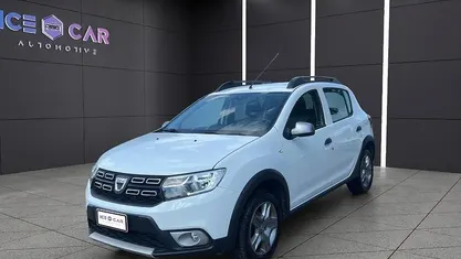 Usata Dacia Sandero Stepway 90 CV (66 kW) 2018 Berlina