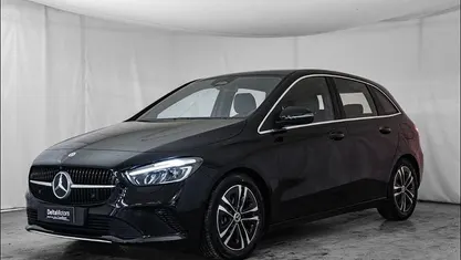 Nuova Mercedes B180 Advanced 116 CV (85 kW) 2026 Nero Monovolume