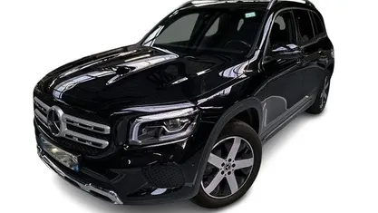 Usata 2023 Mercedes 200 SUV | 37.890 € (Cara)