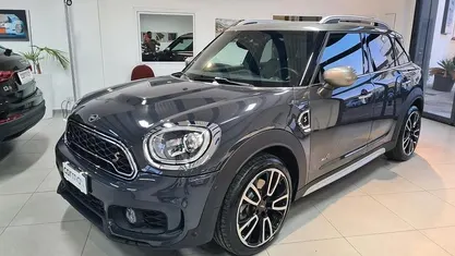 Usata Mini Cooper SD Countryman Hype 190 CV (139 kW) 2020 Grigio SUV