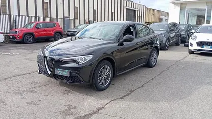 Usata Alfa Romeo Stelvio Business 190 CV (139 kW) 2021 SUV