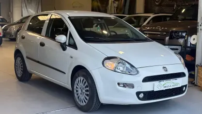 Usata Fiat Punto Street 69 CV (50 kW) 2017 Bianco Utilitaria