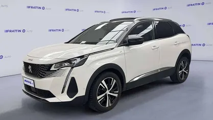 Usata Peugeot 3008 GT 178 CV (130 kW) 2022 Grigio platinium SUV