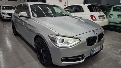 Argento Usata 2013 BMW 118 Sport Line Due volumi | 7900 € (Buon prezzo)