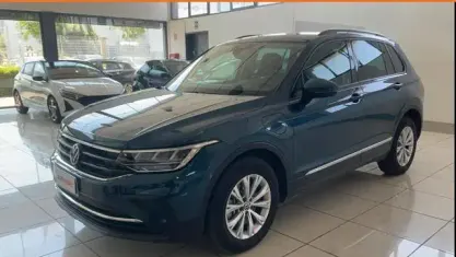 Usata VW Tiguan Life 245 CV (180 kW) 2022 Blu SUV