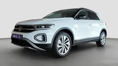 Nuova 2024 VW T-Roc Style SUV | 33.400 € (Buon prezzo)