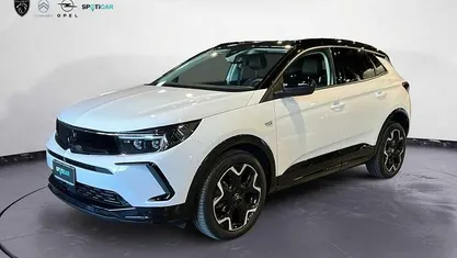Bianco Usata 2024 Opel Grandland X SUV | 23.900 € (Buon prezzo)