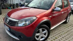 Rosso Usata 2011 Dacia Sandero Stepway Due volumi | 3500 € (Ottimo prezzo)