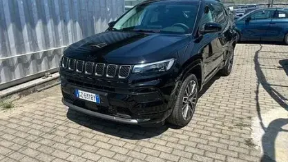Usata Jeep Compass Summit 131 CV (96 kW) 2025 Nero SUV