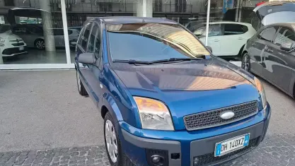 Usata Ford Fusion Collection 68 CV (50 kW) 2007 Bluazzurro Utilitaria