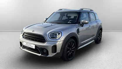 Argento Usata 2022 Mini Cooper Countryman Classic SUV | 28.900 € (Buon prezzo)
